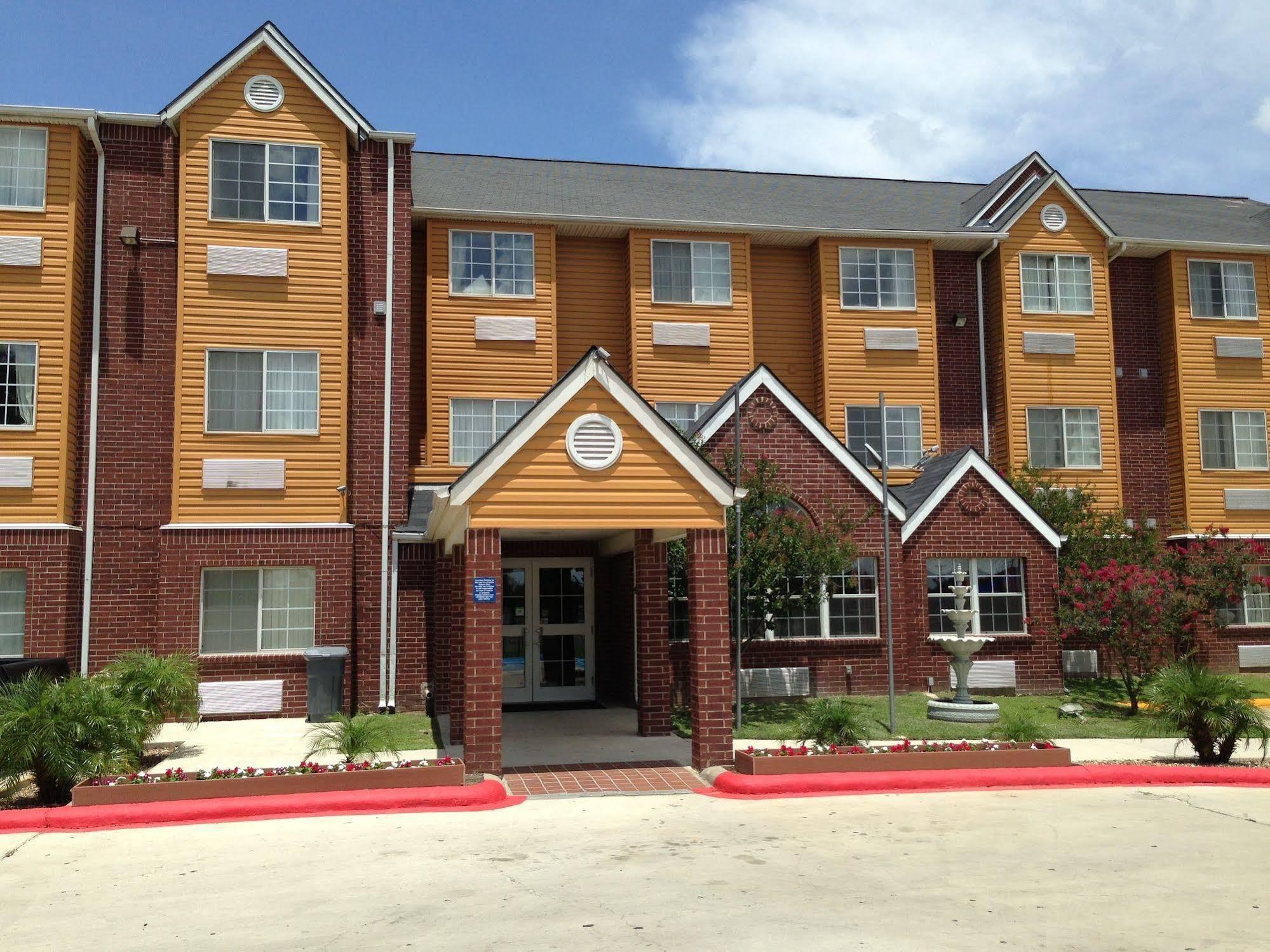 Готель Super 8 By Wyndham San Antonio Downtown Ne Екстер'єр фото