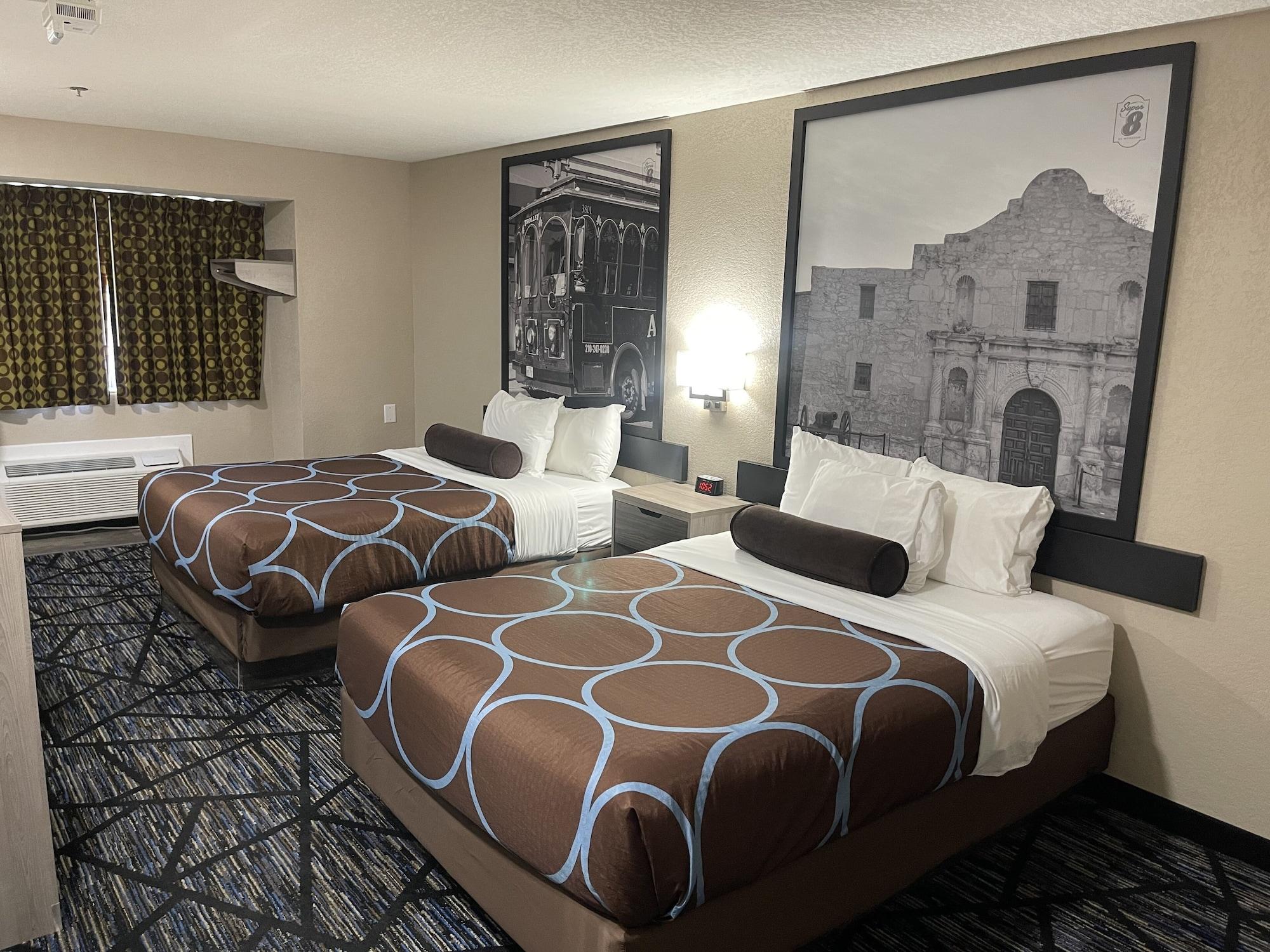 Готель Super 8 By Wyndham San Antonio Downtown Ne Екстер'єр фото